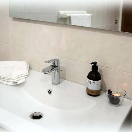 Lejlighed Tenuta Piana1 Con Accesso Diretto Al Mare *